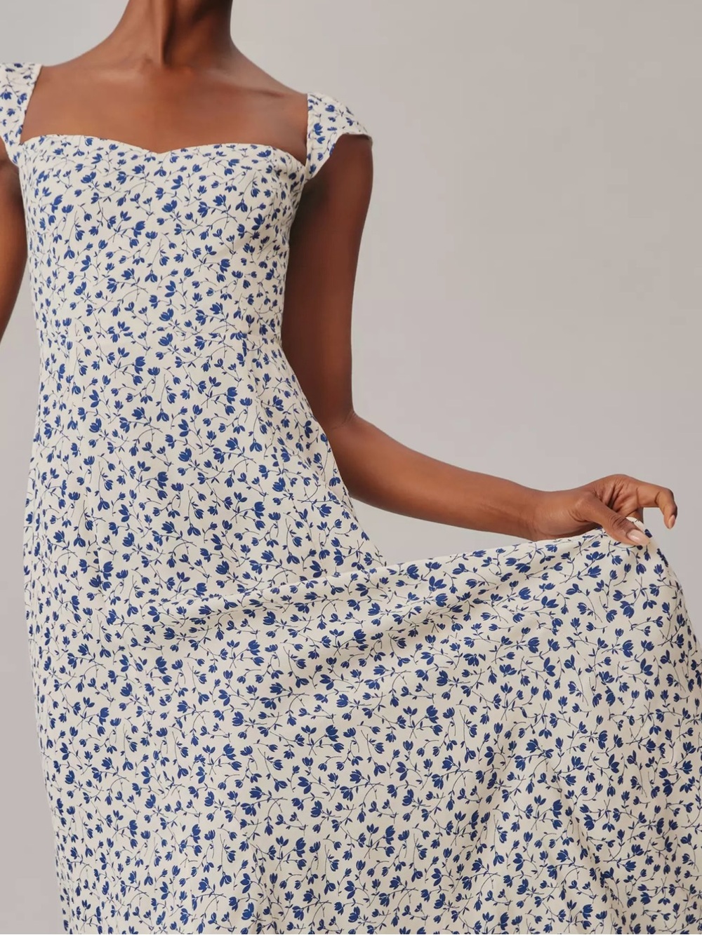 Reformation Bryson Midi Dress Sz 2 White Blue Floral Mykonos Sweetheart - Picture 5 of 14